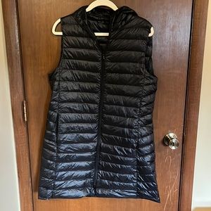 NWOT Women’s Long Puffer Vest- Size L